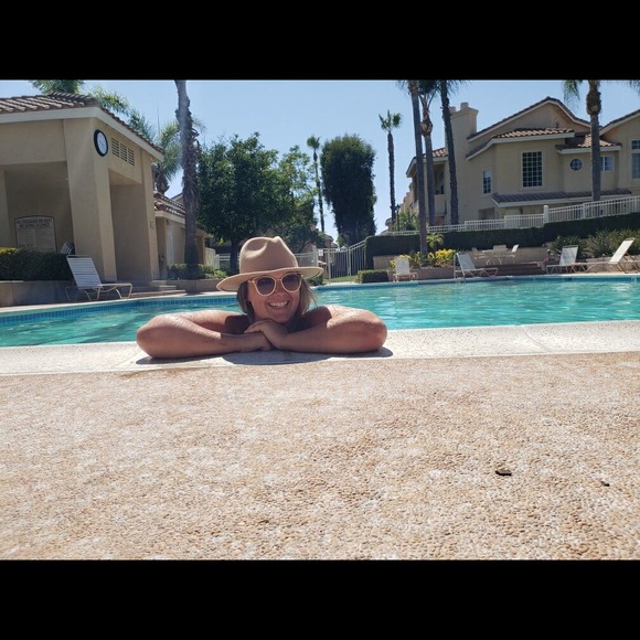 Make an Offer! - Picture 3 of 3